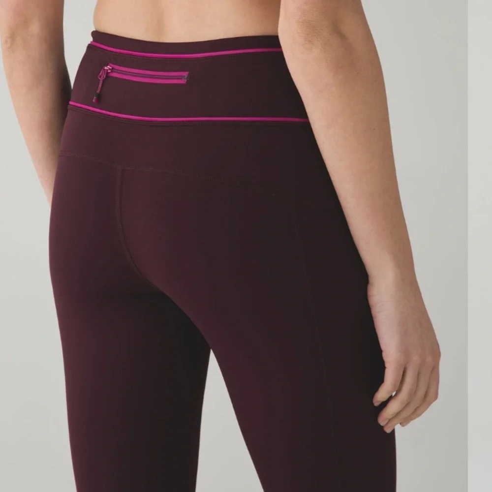Lululemon $98 Pace Queen Tight *Full On Luxtreme Bordeaux Drama / Raspberry Sz 6